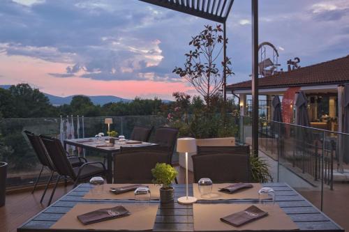 474496334 Viva Mare Beach Hotel by Santa Marina