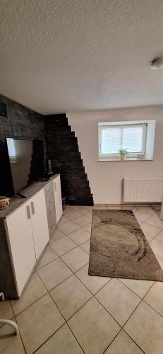 Zimmer im UG direkt in der Innenstadt, Centrum, Schwerin (Foto 6)