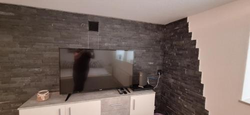 Zimmer im UG direkt in der Innenstadt, Centrum, Schwerin (Foto 7)
