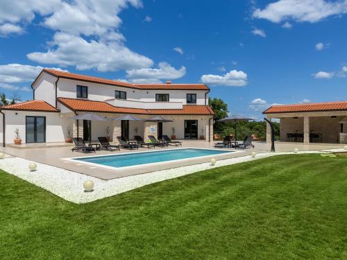 Villa Sun Istria in Markovac