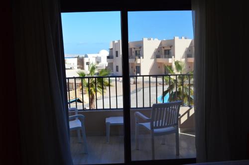 Sky View Suites Hotel Room Type - Suite with Pool View