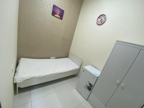 Small Budget Rooms for 'girls' only in Dubai, Marina, Dubái (foto 6)