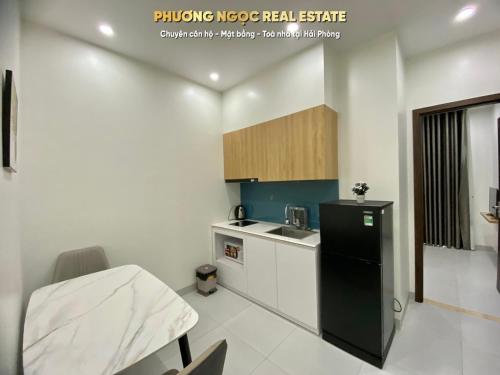 Chuoi can ho Space Apartment & Homestay tai Vinhomes Marina Hai Phong in Rao Bridge