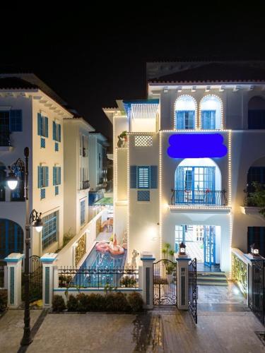 Villa mặt biển Bãi Cháy Sun Feria
