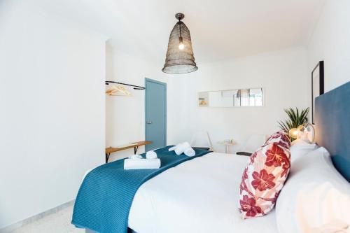 Stunning and colorful- 4Bd 2Bth- Santa Cruz, Sevilla (Foto 7)