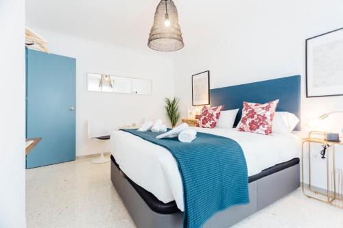 Stunning and colorful- 4Bd 2Bth- Santa Cruz, Sevilla (Foto 10)