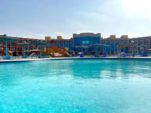 Sinaway Lagoon Aquapark Hotel and Spa in Ain Sokhna