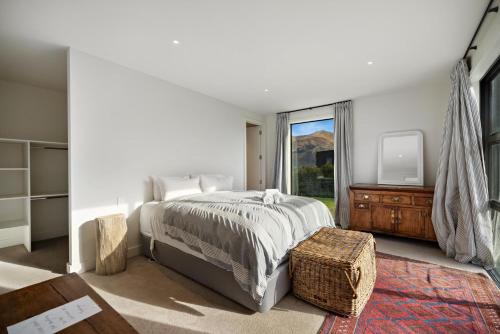 Three-Bedroom House image 3