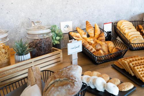 Ibis Budget Perpignan Sud - image 3