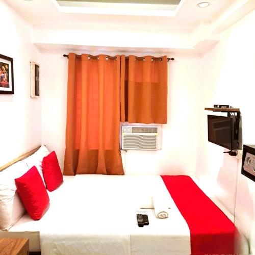 Makati One Poblacion Hotel, Manila (foto 7)