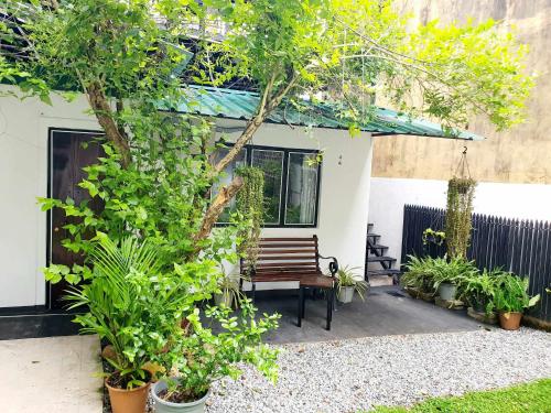 Exterior view, Home From Home in Nugegoda Area
