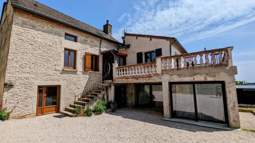 Le Cocon et le panorama des Hautes-Côtes (Le Cocon et le panorama des Hautes-Cotes) in 維萊爾拉費埃 