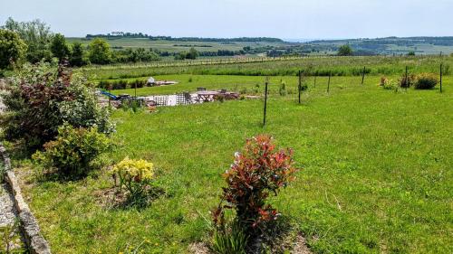 Le Cocon et le panorama des Hautes-Côtes