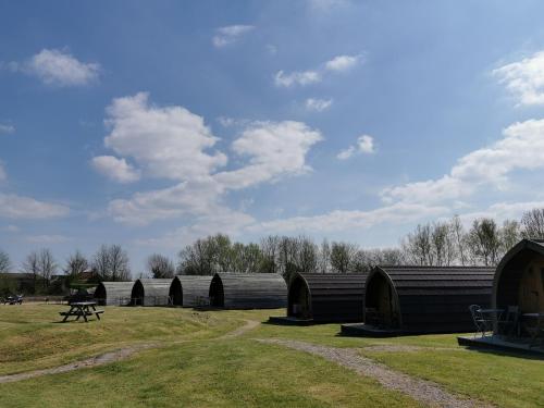 Wall Eden Farm - Luxury Log Cabins and Glamping