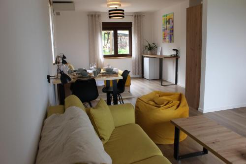 House Štefanac B&B (House Stefanac B&B) in دريزنيك جراد