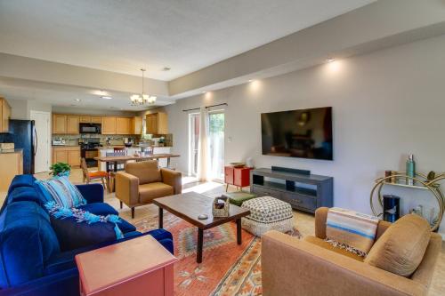 Pet-Friendly Albuquerque Vacation Escape!