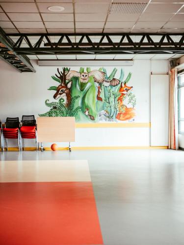 الأنشطة, Ti menez Are in Brasparts