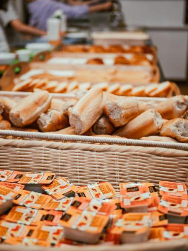 طعام و مشروبات, Ti menez Are in Brasparts