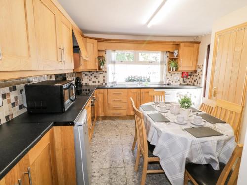 外部景觀, Peter's Farmhouse in 庫克斯敦