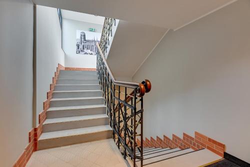Waterlane Vintage - Fitness & Parking by Downtown Apartments - image 5