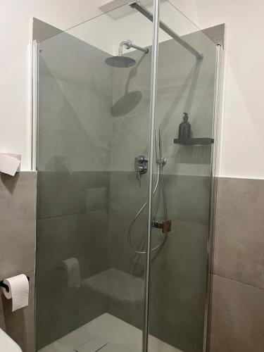 Double Room with Private Bathroom image 1