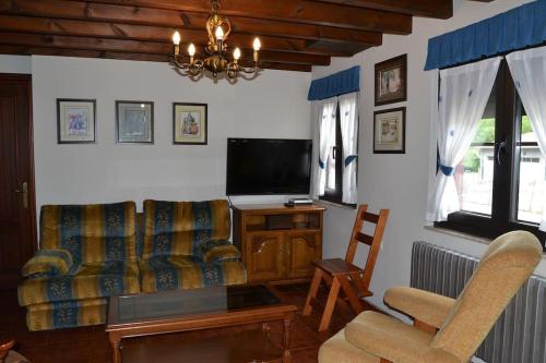 Casa Fidel in Suares