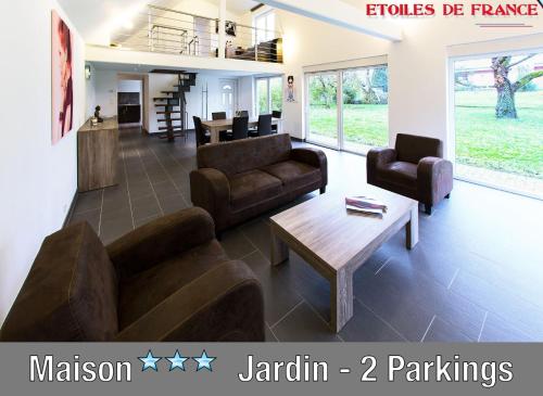 SFK -Maison Moderne-Jardin-Parking-10mn Strasbourg - Location saisonnière - Vendenheim