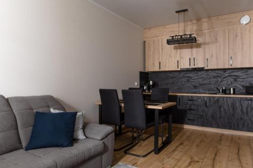 Apartment image 10