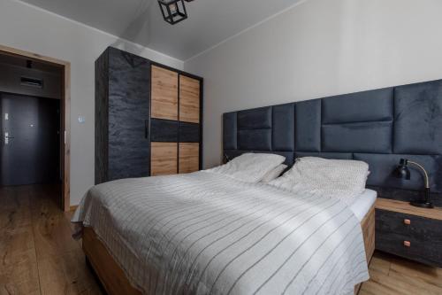 Apartment image 8