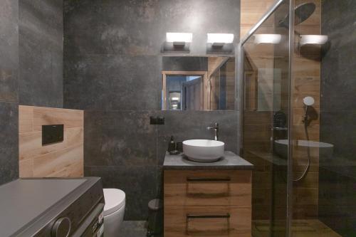 Apartment image 3