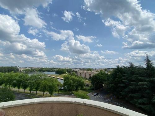 Балкон/терраса, Belle vue de Lognes- 15min Disney/ 5min gare / Parking gratuit in Лонь