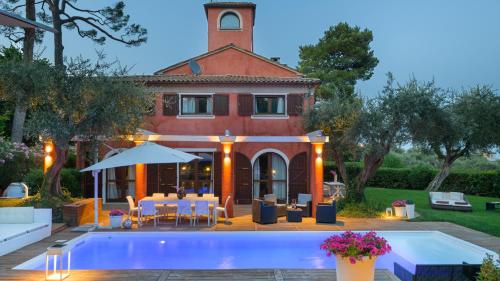 VILLA ROSSA 12, Emma Villas - Tap to explore photos