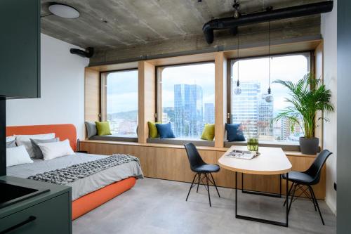 One-Bedroom Apartment