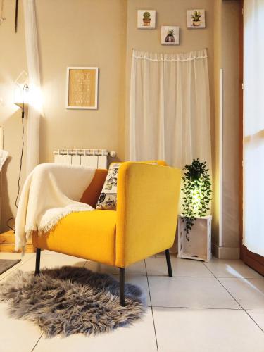  Marika´s Cozy Home with Large Balcony in Rom