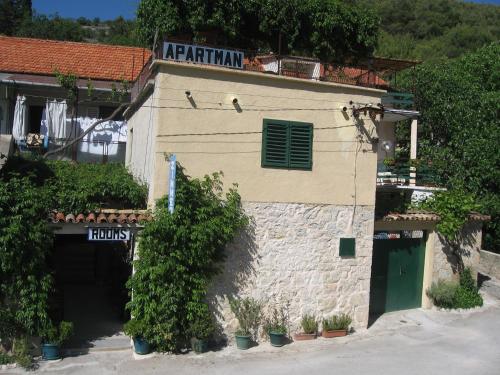 Apartments Darinka - image 11