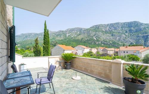 Amazing Apartment In Dubrovnik With Kitchen