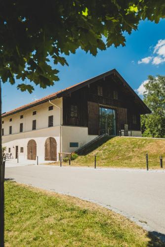 LANDHOTEL ALTE ZOLLSTATION- Historical Building