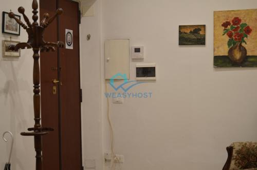 Vintage Apt Perin Del Vaga, Rome (photo 5)
