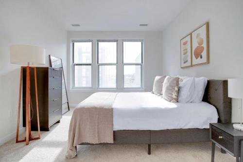 H St 1BR w WD Gym nr Union Station WDC-418 in Washington, USA