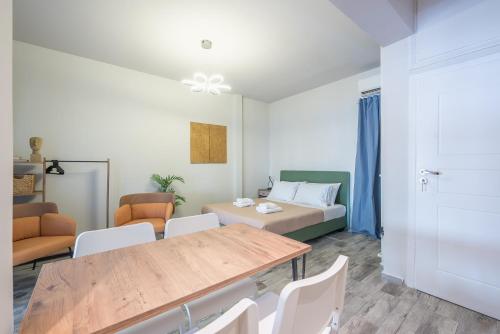Sunny studio with Starlight balcony, Atény (fotografie 5)
