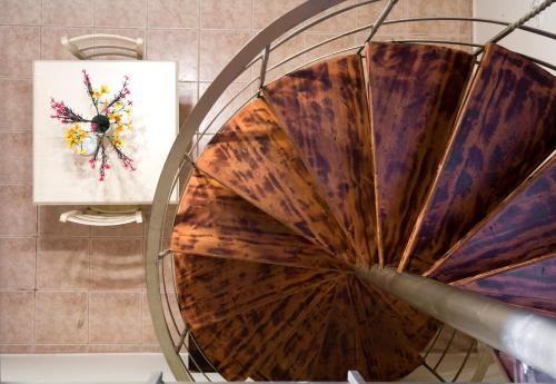 Odos Oneiron Boutique Hotel - image 2