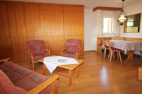 Residenza Lagrev 1 1 2 Zimmerwohnung Nr 011 - Typ 15A - Hochparterre - N W in Sils im Engadin, Schweiz