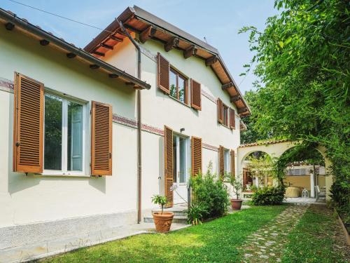  Holiday Home Villa Le Stelle by Interhome in Fiumetto