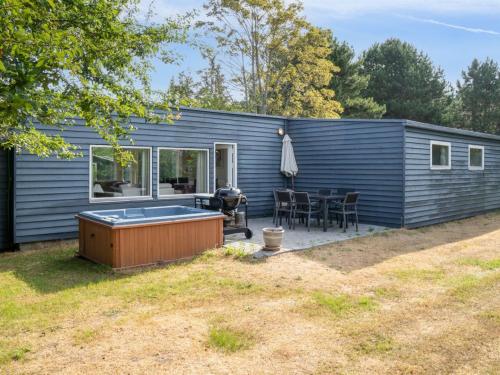 Holiday Home Hannelore - 700m from the sea in Sealand by Interhome