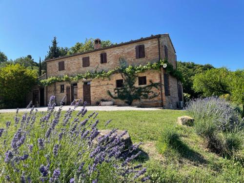  L'Infinito, Pension in Mombaroccio bei Pieve Vecchia