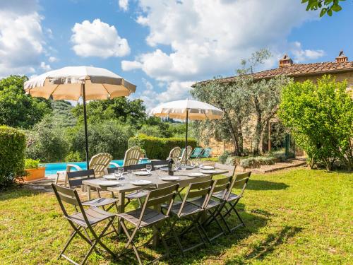  Holiday Home Il Laghetto by Interhome in Pergine Valdarno