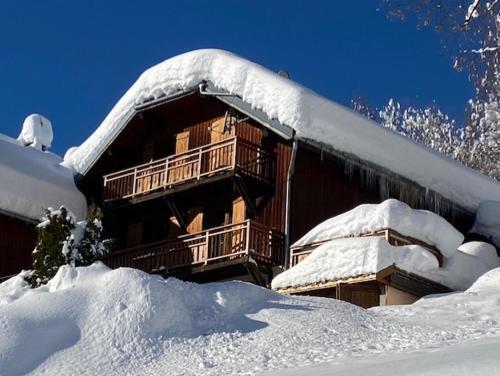 CHALET LA RIOULE 16 pers gîte à louer Bonneval