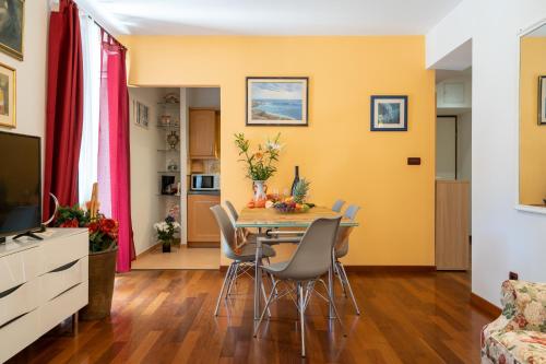 Camellia- Cozy apartment (Bacvice beach, center), Split (photo 6)