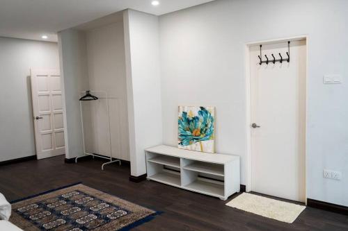 Luxury One Villa - In the heart of Petaling Jaya Luxury One Villa - In the heart of Petaling Jaya