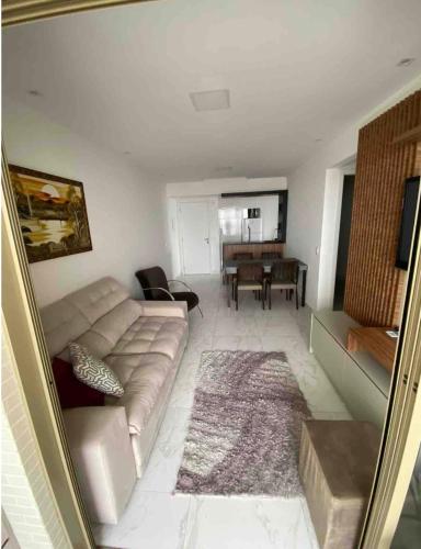 Ap na Praia Grande - aviacão 300 metros praia, com check-out às 22h (Ap na Praia Grande - aviacao 300 metros praia, com check-out as 22h) in อเวียเซา